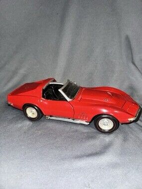 Hot Wheels 1969 Corvette Stingray 1:18 Red Convertible Diecast Mattel